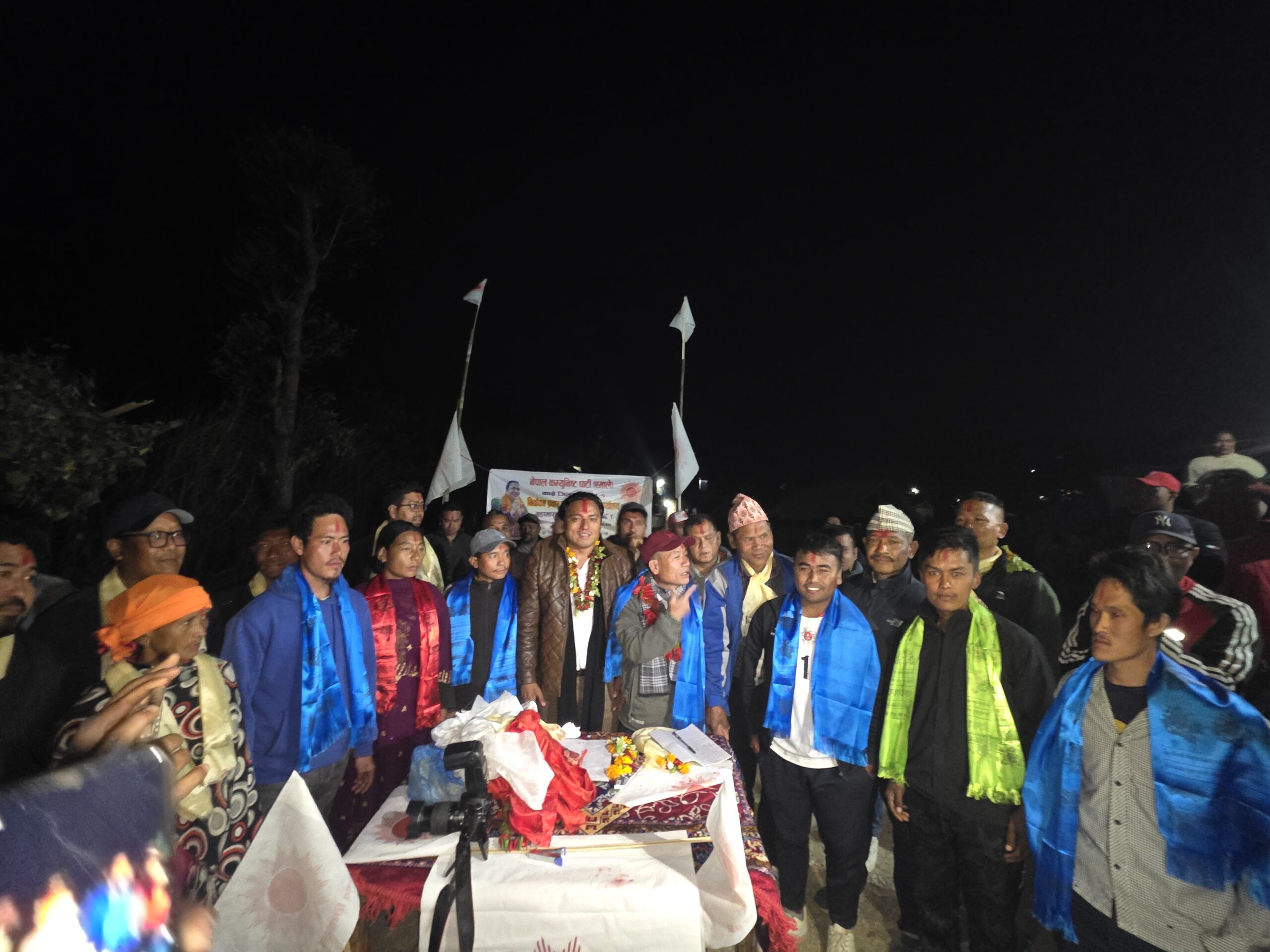 घनश्याम फर्के एमालेमै, अमित लामाद्वारा भव्य स्वागत